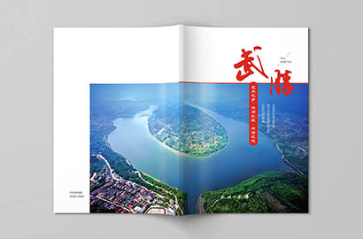 龙胜画册设计公司以全流程服务，为品牌画册保驾护航